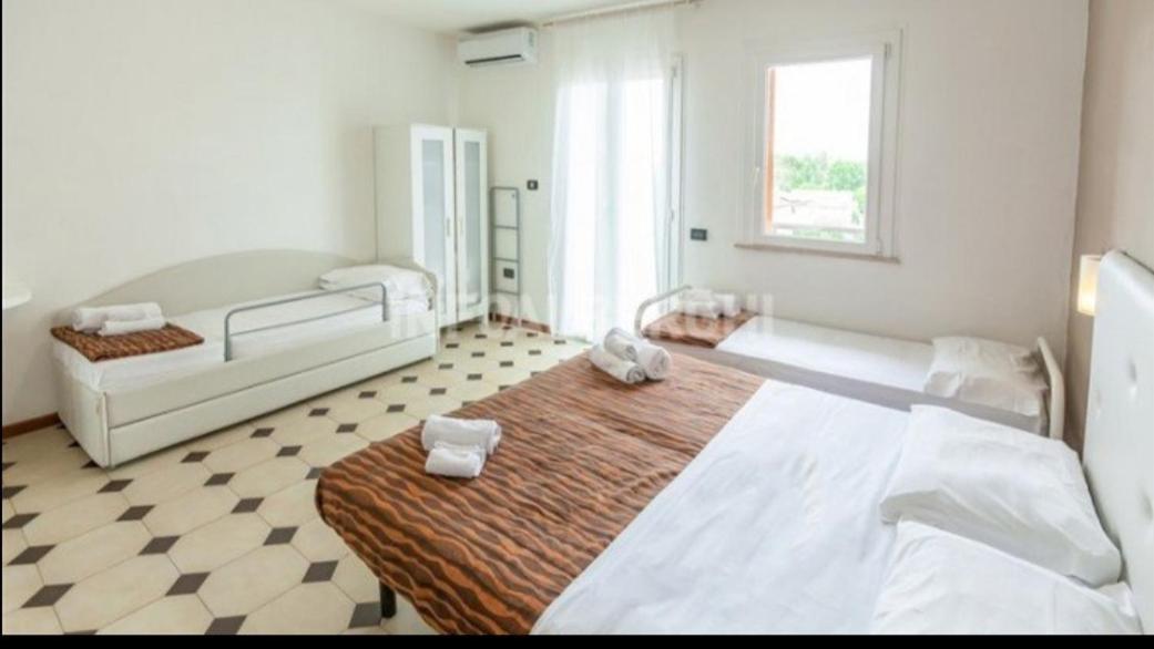 Hotel Bisanzio チェルヴィア エクステリア 写真
